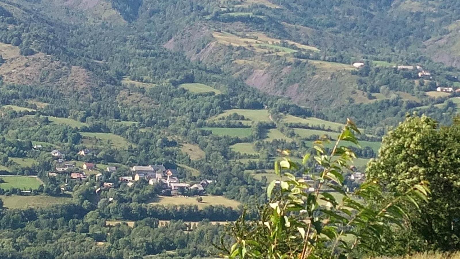Les Gites De L'E.D.E. Saint-Leger-les-Melezes Exteriér fotografie