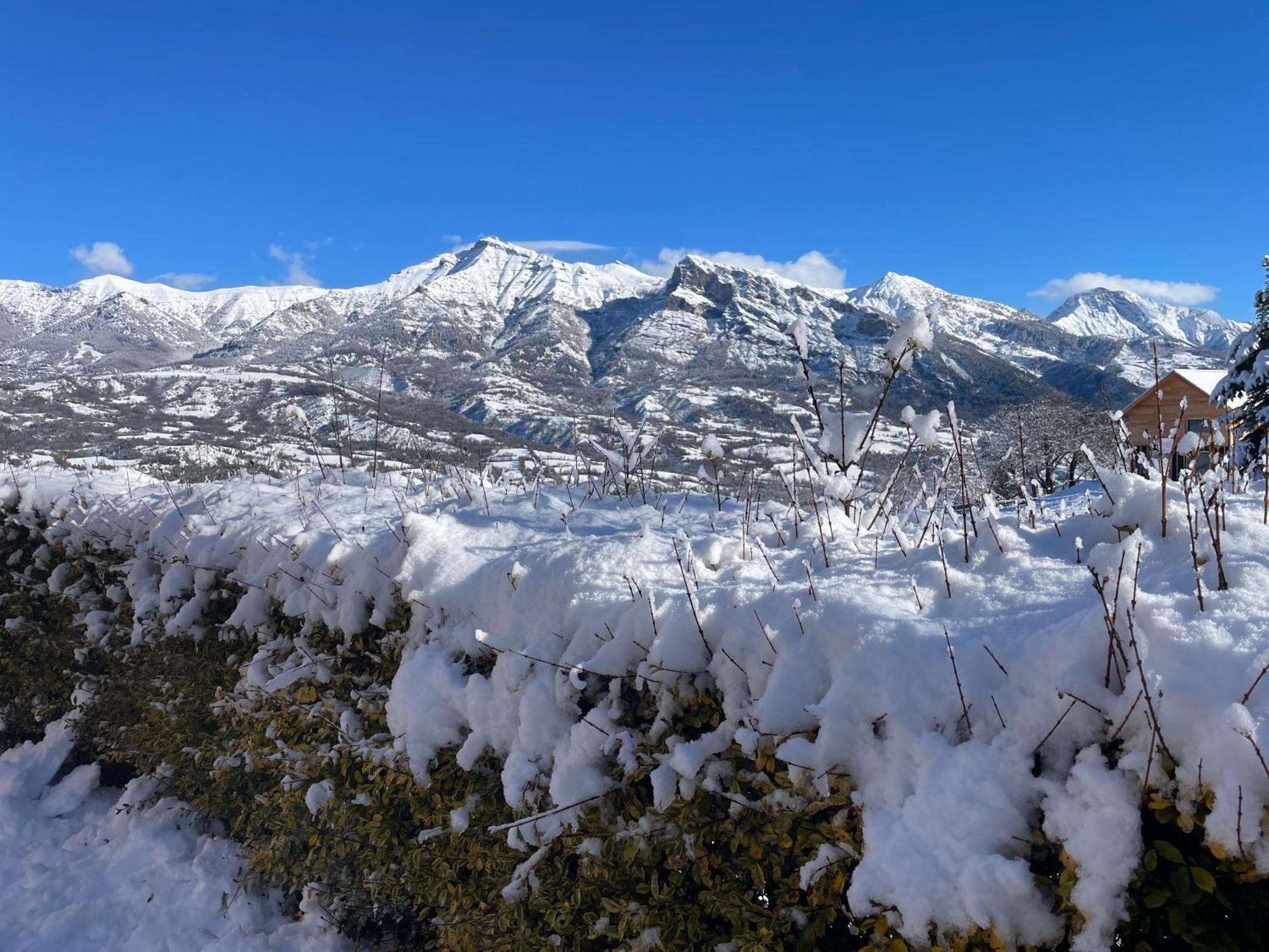 Les Gites De L'E.D.E. Saint-Leger-les-Melezes Exteriér fotografie